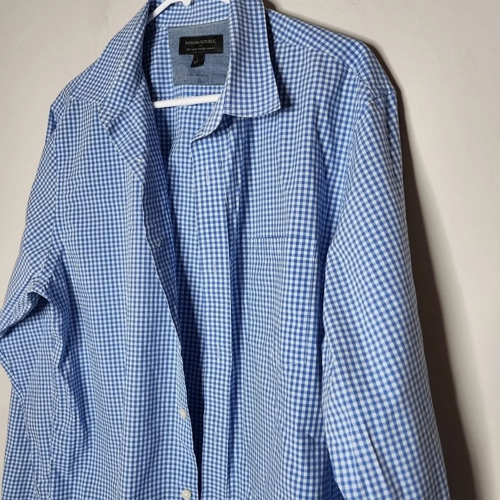 Banana Republic button‎ down